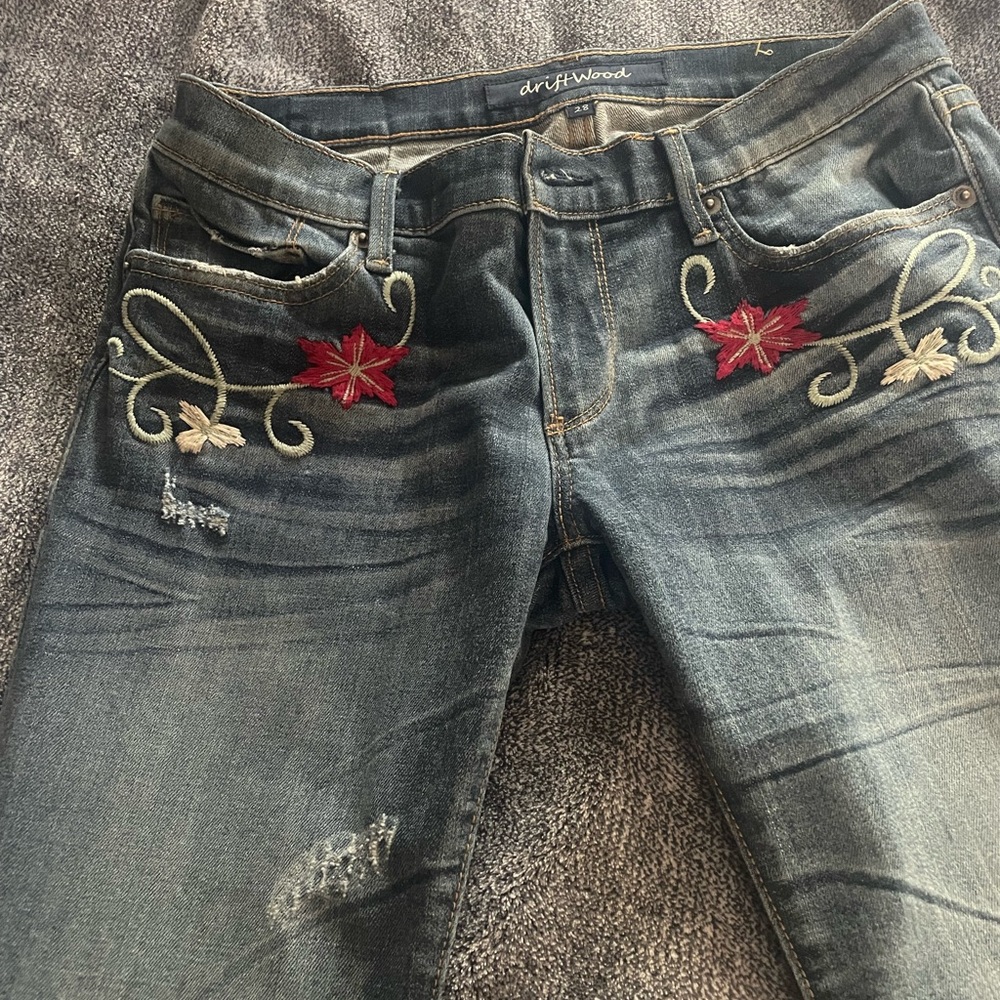 Sundance Catalog Great pair of jeans with beautiful embroidery